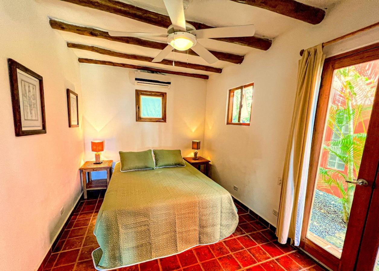 Hotel Punta Franca Jobal エクステリア 写真