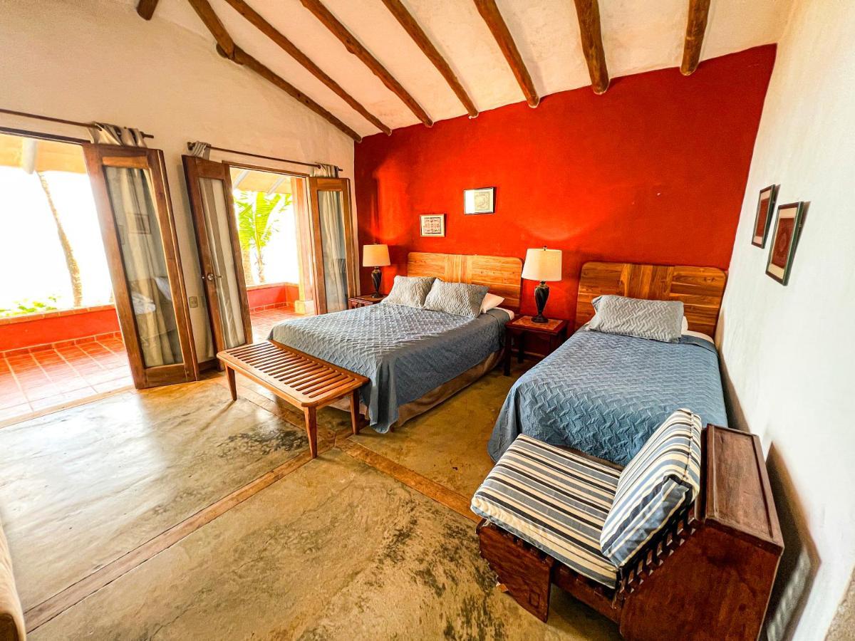 Hotel Punta Franca Jobal エクステリア 写真